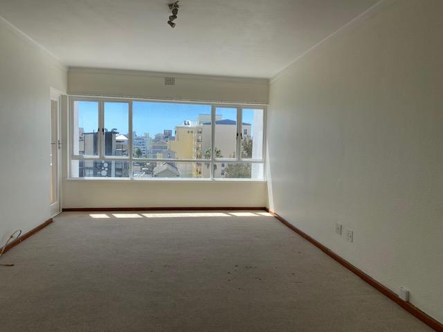 2 Bedroom Property for Sale in Sea Point Western Cape